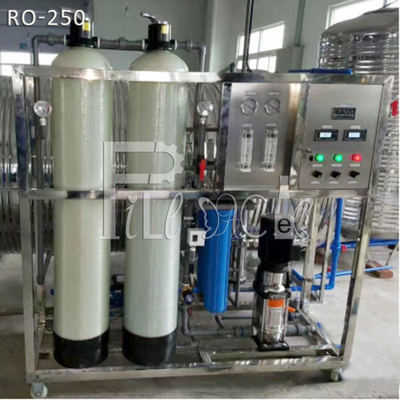 2000LPH Máy xử lý nước có thể uống được RO Hệ thống lọc thẩm thấu ngược Máy tiệt trùng UV