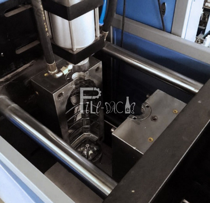 Máy Thổi PET Bán Tự Động 1 Khoang 2 Ống Thổi + 1 Bộ Gia Nhiệt / Thiết Bị Thổi Chai 5 - 10L
