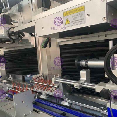 Máy dán nhãn chai thú cưng 1L Máy áp dụng tay áo động cơ Panasonic 400BPM