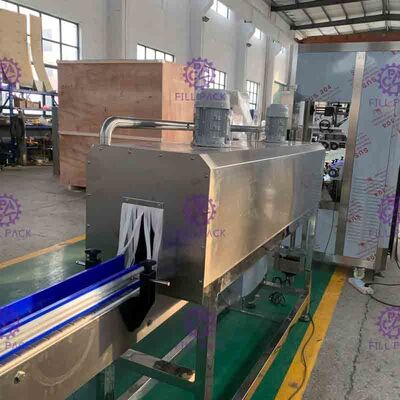 3000BPH bán tự động Máy dán nhãn Với điều khiển nhiệt độ / lưu thông không khí ô tô