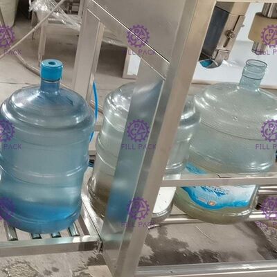 Vận hành dễ dàng 5 Máy rót nước Gallon 1 Line 120 BPH Công suất lớn