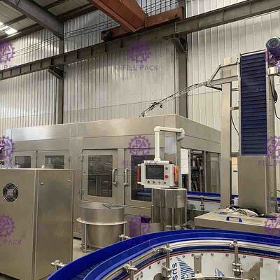3 trong 1 có ga Nước có ga máy chiết đồ uống đóng chai Thiết bị 2000-12000BPH