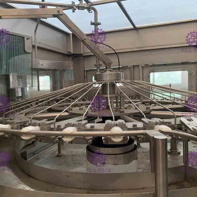 Máy chiết rót tiệt trùng tiệt trùng Nước giải khát có ga / nước có gas Monoblock