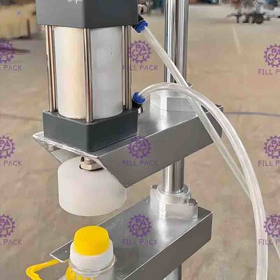 Máy đóng gói chai khí nén bán tự động cho thùng ép nắp