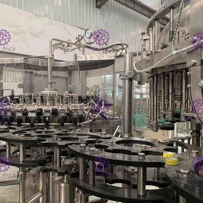 Máy pha cà phê / trà / bột giấy Juice Chai Filler Máy Bạc Xám Với hệ thống tái chế