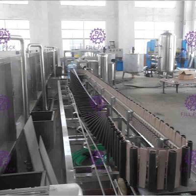 Ngược lại tủ tiệt trùng chai nhựa hệ thống 8000BPH cho dây chuyền sản xuất nước trái cây hương vị