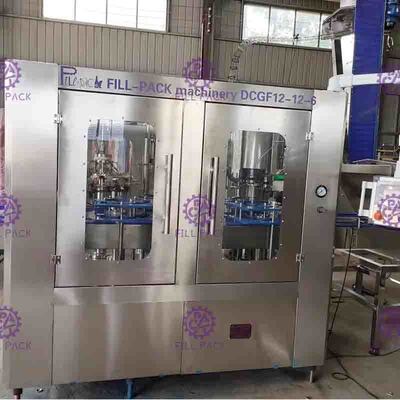 Đồ uống có ga Đồ uống bằng nhựa thủy tinh nhựa PET 3 trong 1 Máy chiết rót chai Monobloc / Thiết bị / Dây chuyền / Nhà máy / Hệ thống