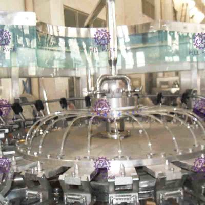 Nước ép có ga Rượu vang nhựa PET Kính 3 trong 1 Máy sản xuất chai Monobloc / Thiết bị / Nhà máy / Hệ thống