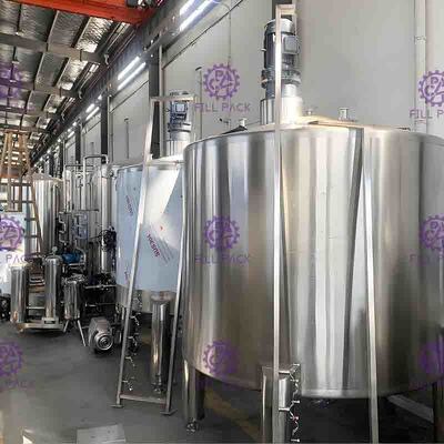 Dây chuyền chế biến nước ép nước giải khát có hương vị 7000L / H với máy tiệt trùng tấm UHT