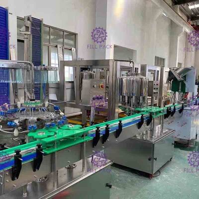 2000BPH Monoblock Khoáng chất làm đầy Máy đóng nắp Loại tuyến tính