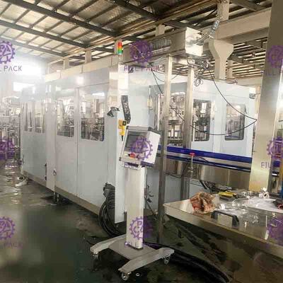15000BPH 3 trong 1 Monoblock Nước uống tinh khiết Chai PET Máy chiết rót nước Sản xuất thiết bị Thép không gỉ 304