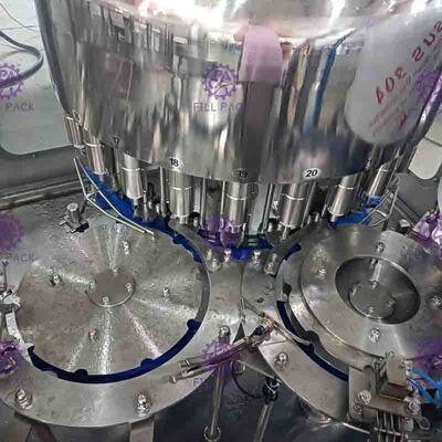 Tự động uống máy đóng chai nước, tốc độ cao máy rót
