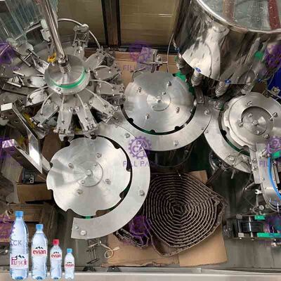 Máy rót nước tự động 3 trong 1 đóng chai PLC Màn hình cảm ứng 12 đầu