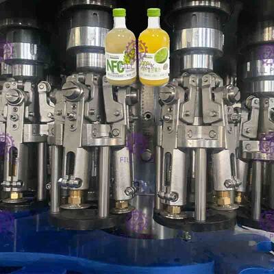 Máy chiết rót nước ép cô đặc có độ nhớt cao 0,3L, Máy đóng nắp tự động