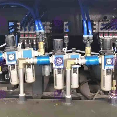 Nước ép năng lượng tự động Nước giải khát Dầu thú cưng / Chai nhựa Thổi / Máy thổi / Máy thổi / Thiết bị / Dây chuyền / Nhà máy / Hệ thống