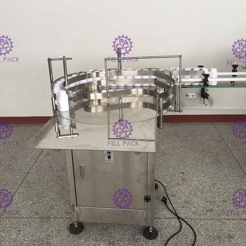 Xoay người thu gom chai quay nhận bàn / máy / thiết bị / dây chuyền / nhà máy / hệ thống
