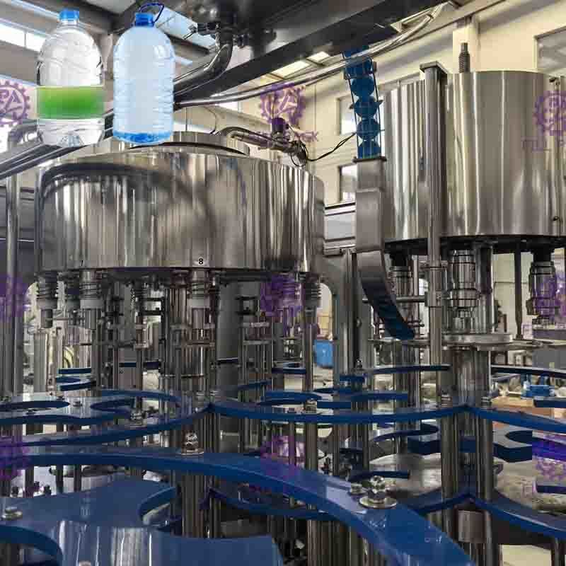 Chai nhựa nước khoáng 3L / 5L / 10L 2 trong 1 Thiết bị đóng nắp / Nhà máy / Máy / Hệ thống / Dây chuyền