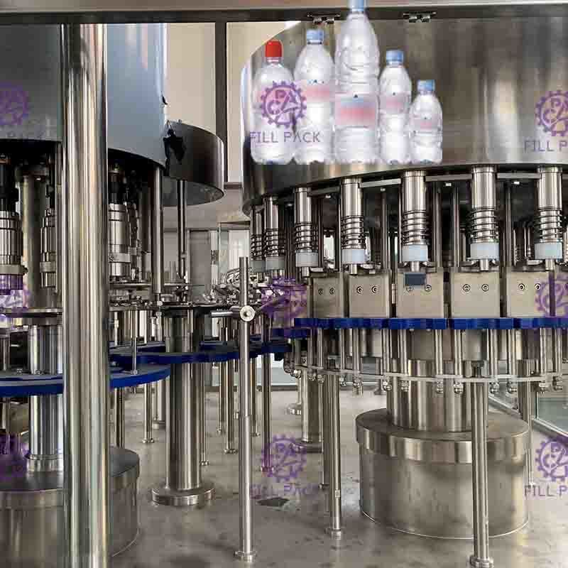 3 trong 1 Monoblock nhựa Máy Chai Điền Đối với nước khoáng 18 Trưởng