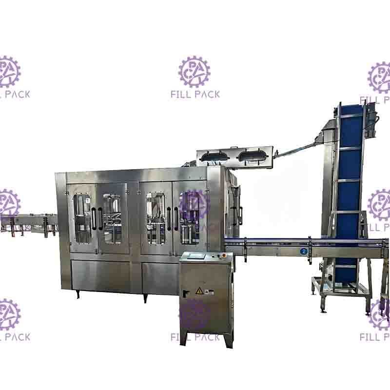 Máy đóng nắp nước súc rửa 2L Monoblock Chai PET Uống tinh khiết 0,5Mpa