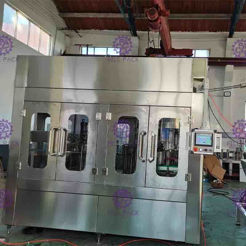 Máy chiết rót nước 3 trong 1 hoàn toàn tự động cho nước khoáng